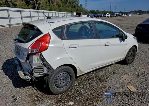 2014 Ford Fiesta S z USA, uszkodzony, nr VIN 3FADP4TJ9EM177326